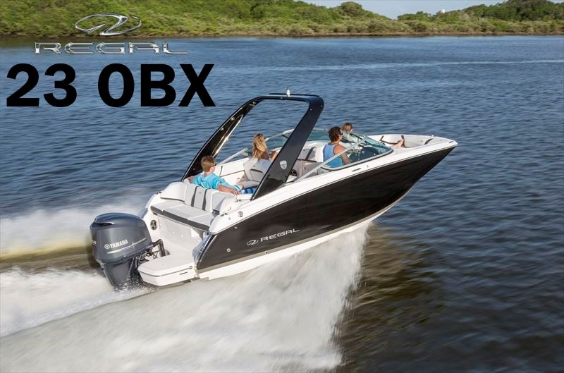 22FasDeck_outboard_running_16_0340-2k_R.jpg